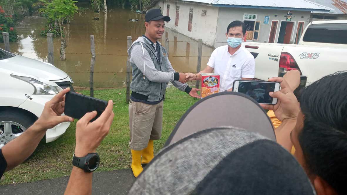 Ketua DPRD Himpun Bantuan untuk Korban Banjir Mukomuko