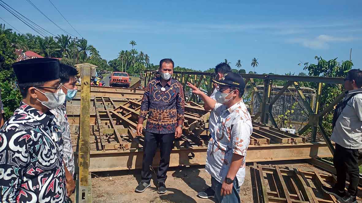 Pemkab Pasang Jembatan Bayley Akses ke Pondok Batu