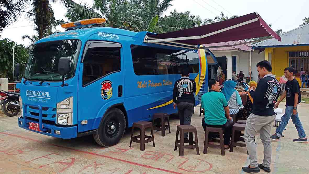 Perdana Pelayanan Adminduk Keliling Disdukcapil