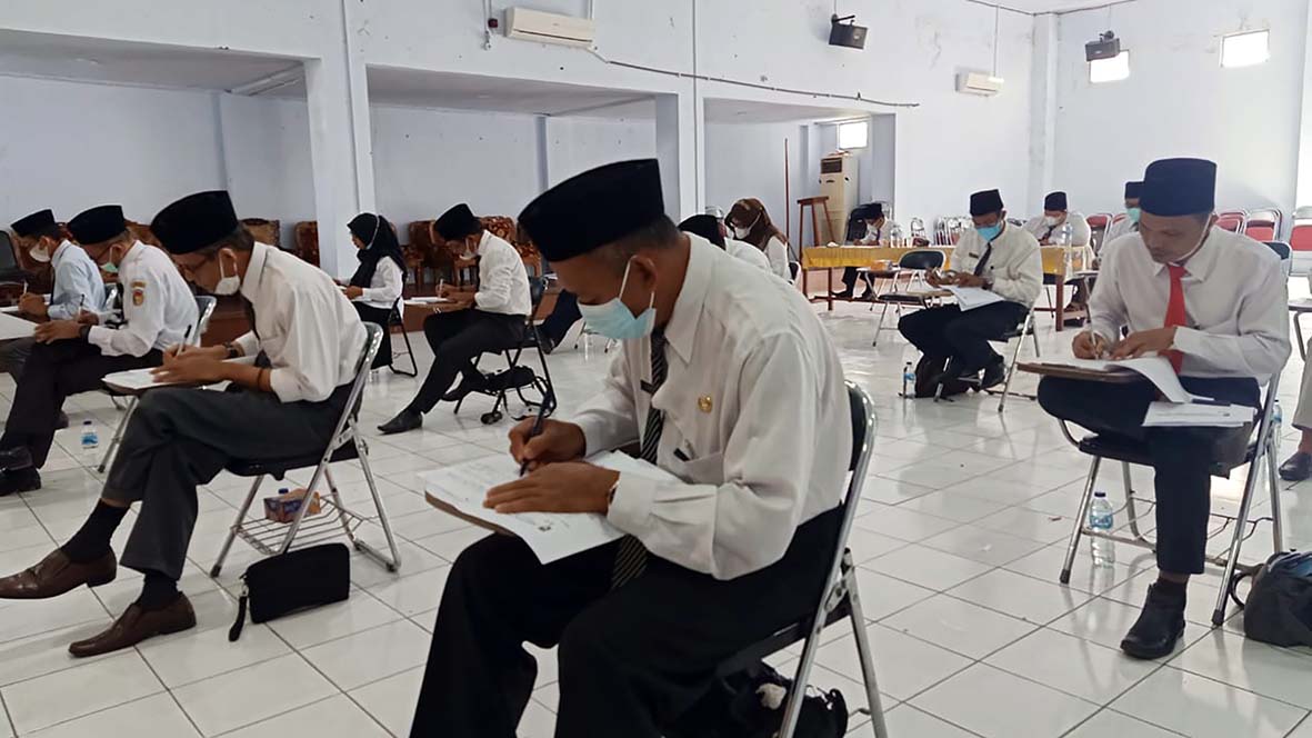 Pendapatan Eselon II Mencapai Rp 12 Juta