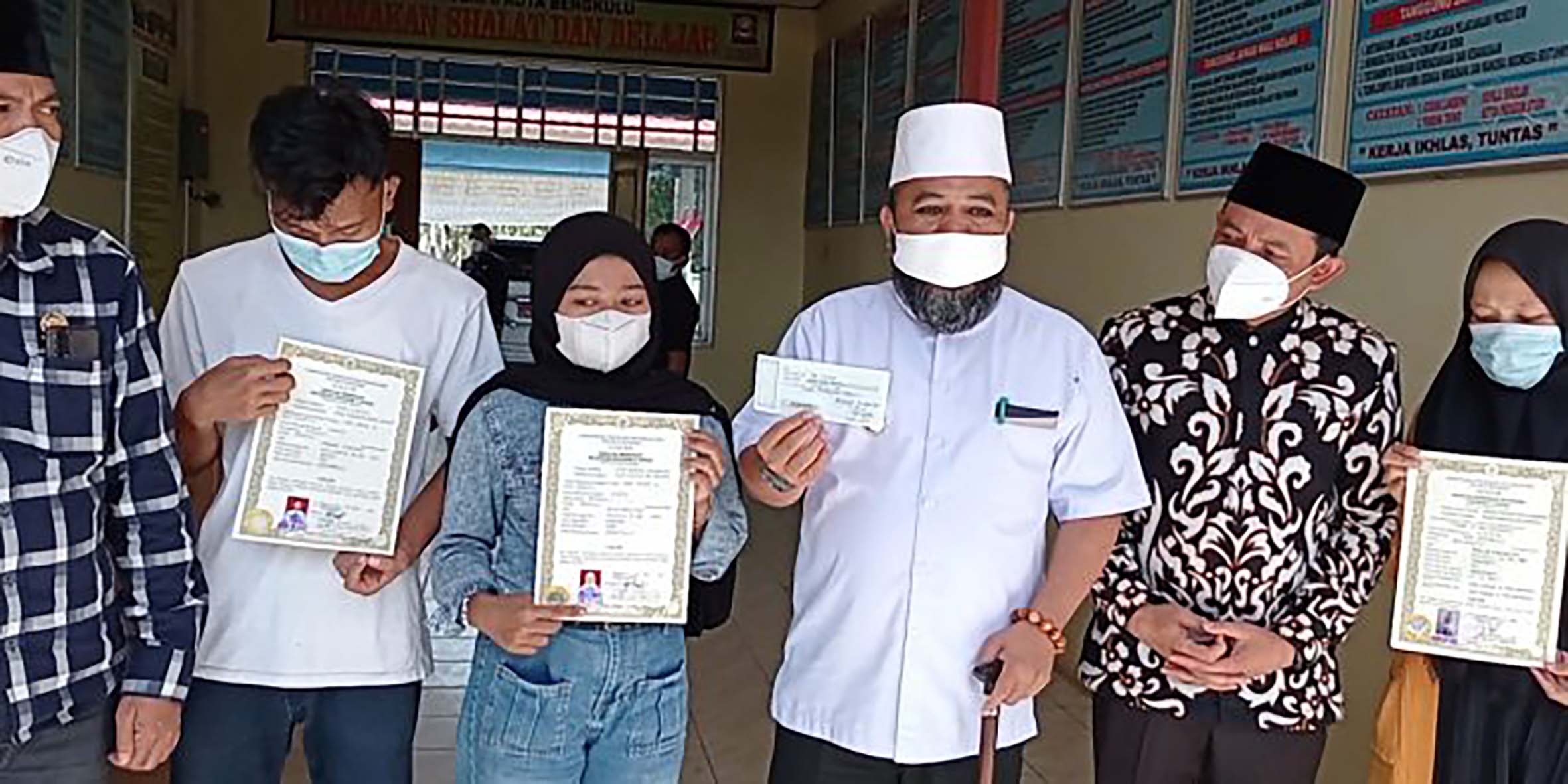 Walikota Selamatkan Ijazah Siswa-siswi yang Tidak Mampu SMKN 6