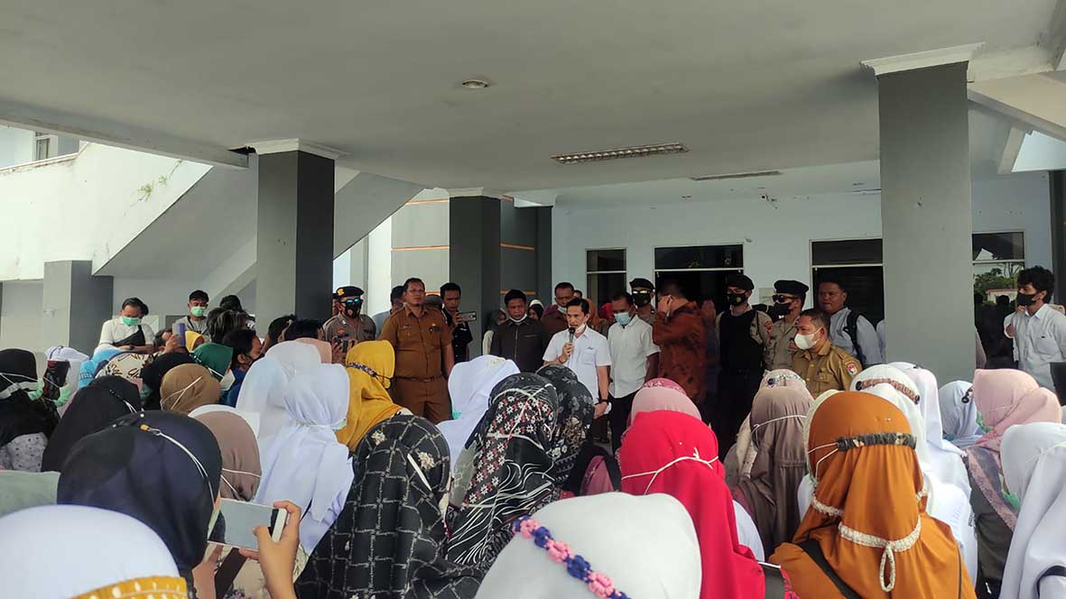 Eksekutif dan Legislatif Sepakat, Penuhi Tuntutan Honorer RSUD Mukomuko