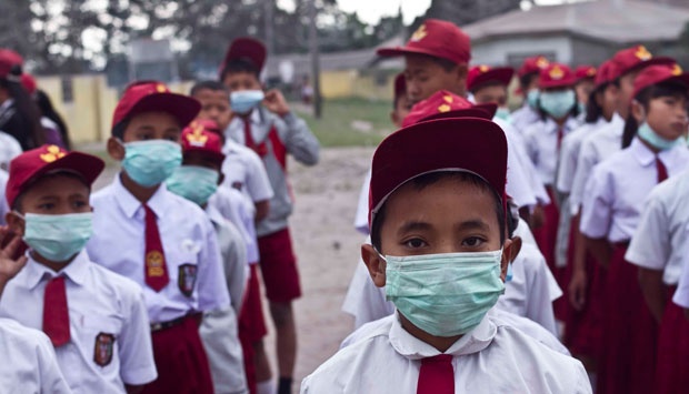 Ambil Rapor Anak di Sekolah Juga Wajib Vaksin