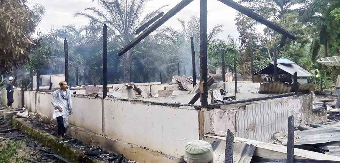 Rumah Jamaah Tabligh di Ipuh Hangus Terbakar