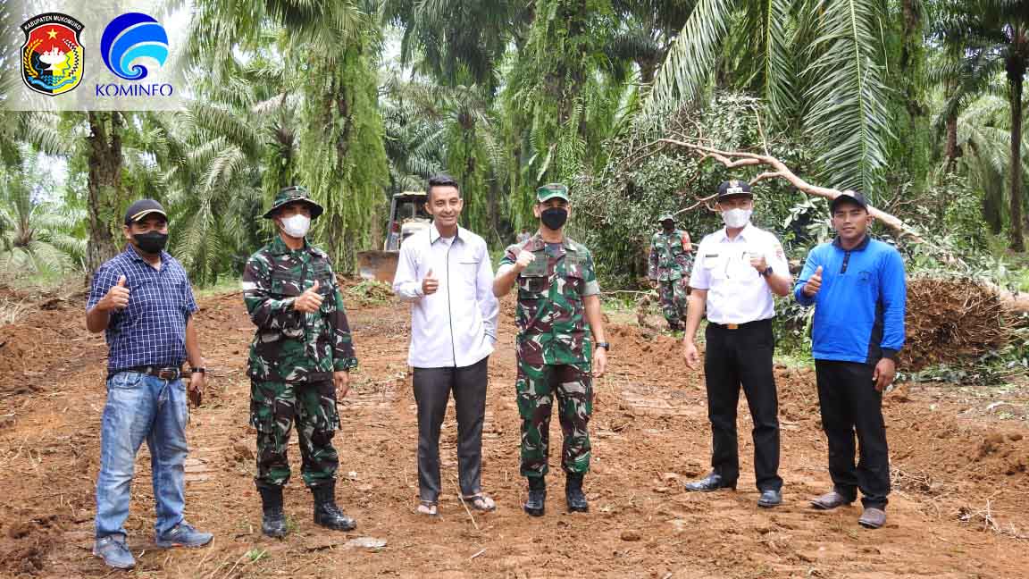 TMMD di Mukomuko, TNI Bangun 4 Km Jalan Sidodadi – Mekar Sari